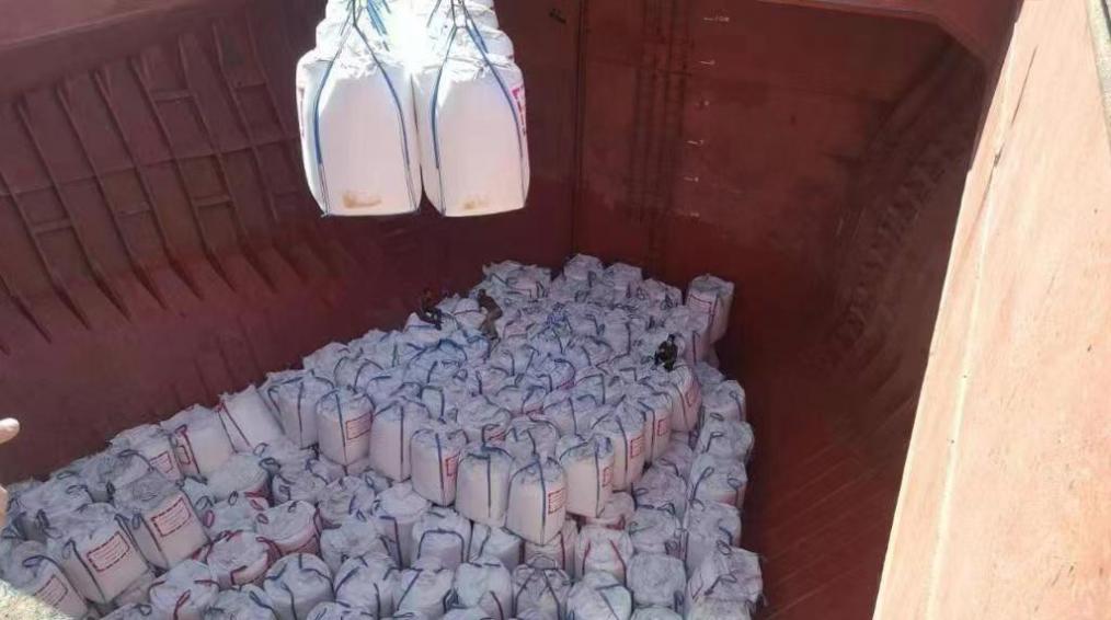 تامین کننده مستقیم اوره و مشتقات نفتی